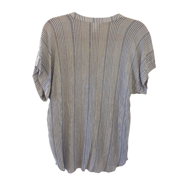 H&M Striped V-Neck Short Sleeve Blouse Blue White Size 6 - Picture 3 of 6